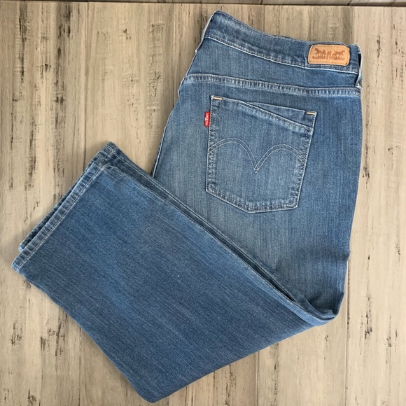 Levi's Denim - Levi’s Capri Jeans